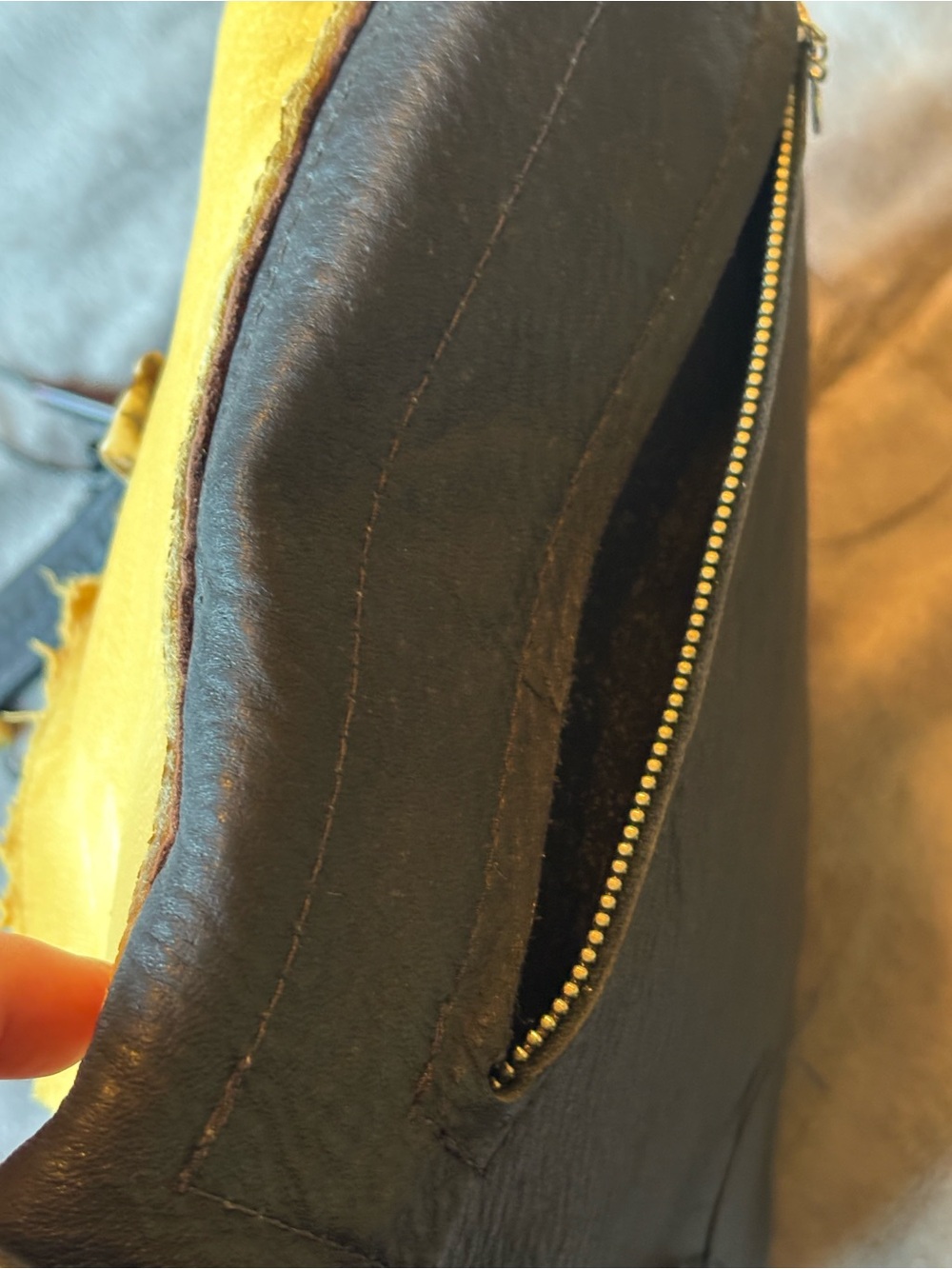 Sturgis leather Purse - Picture 3 of 8